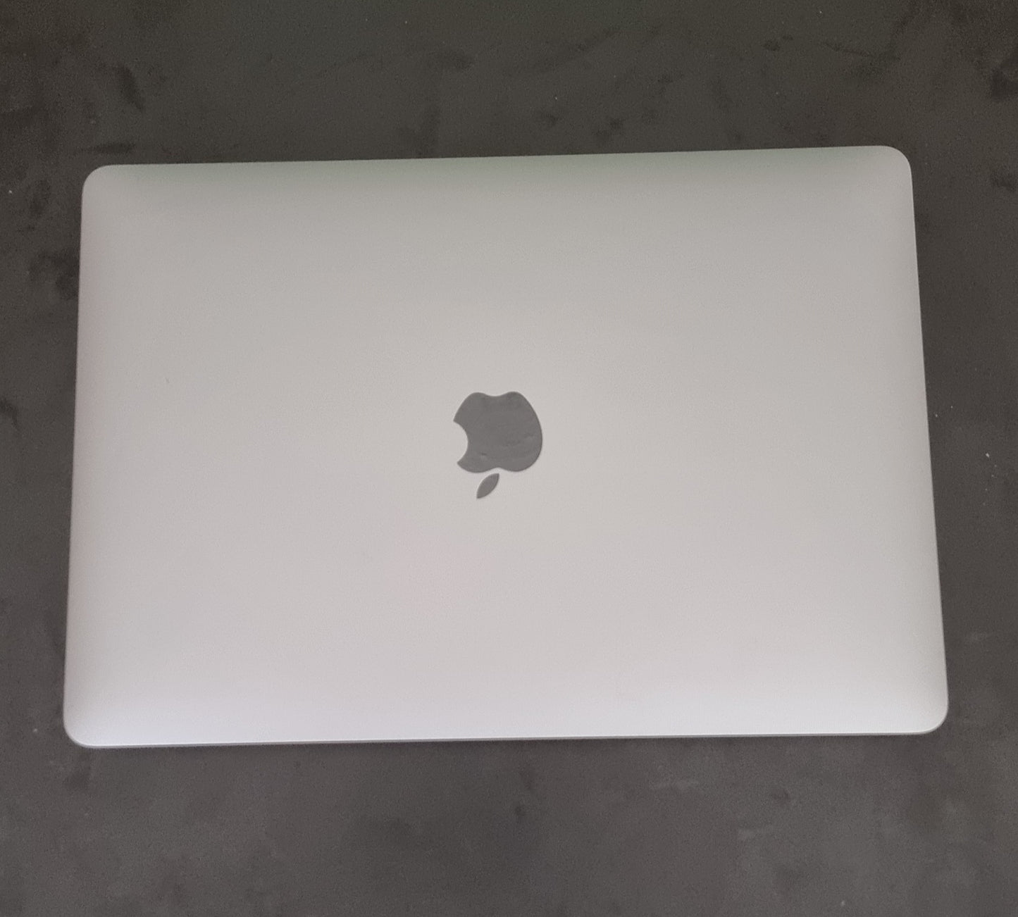 Apple MacBook Pro 13 INCH (2020) M1 8-Core CPU 7-Core GPU 8GB 256GB